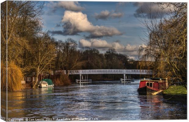 Below The Weir at Pangbourne Canvas Print by Ian Lewis