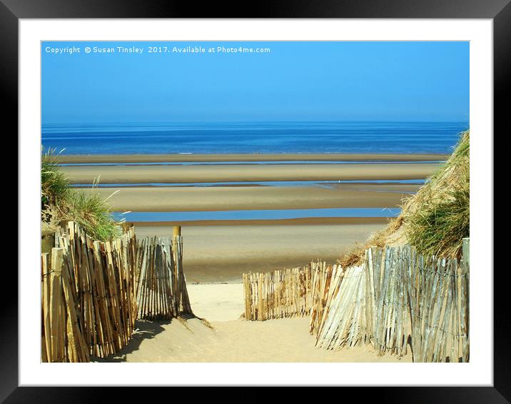 Stripes on the beach Framed Mounted Print by Susan Tinsley