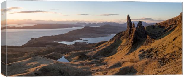 Old Man of Storr Sunrise  Canvas Print by James Grant