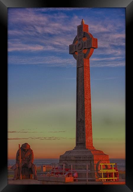 Tommy and Cenotaph Framed Print by kevin wise