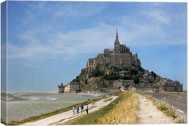 Mont St Michel Abbey, France Canvas Print by Martin Doheny