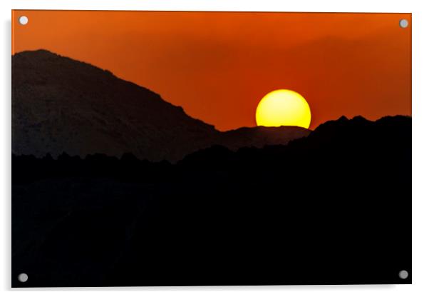 Muscat Sunset Acrylic by Valerie Paterson