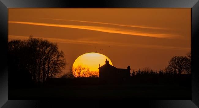 Lincolnshire Sunset Framed Print by Stephen Ward