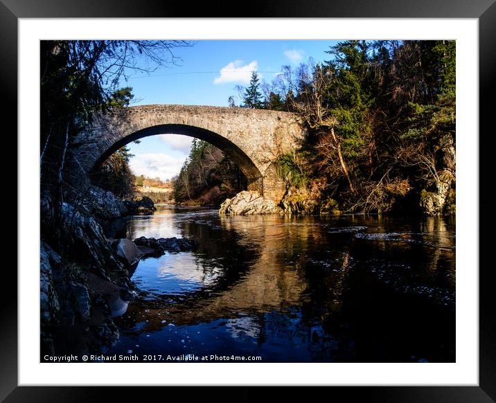 A bridge over the Findhorn river Framed Mounted Print by Richard Smith