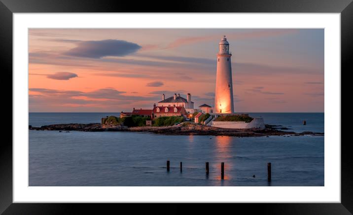 Night draws in at St Mary's Lighthouse Framed Mounted Print by Naylor's Photography
