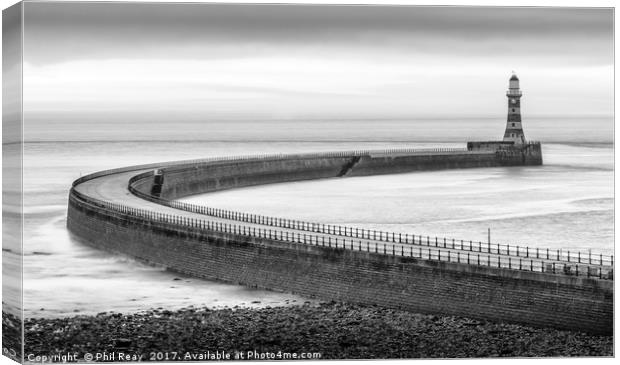 Roker Pier, Sunderland Canvas Print by Phil Reay