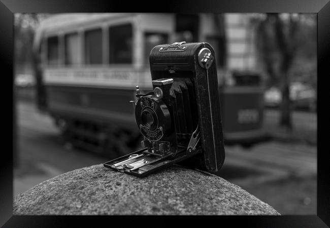 Vintage Camera  The Six-20 Kodak Junior 1930s Framed Print by Joe savage