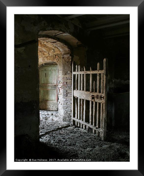 Abandoned Farmhouse, Tuscany Framed Mounted Print by Sue Holness