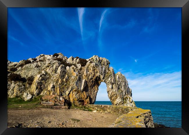 The Arch at Porth Wen, Anglesey. Framed Print by Colin Allen