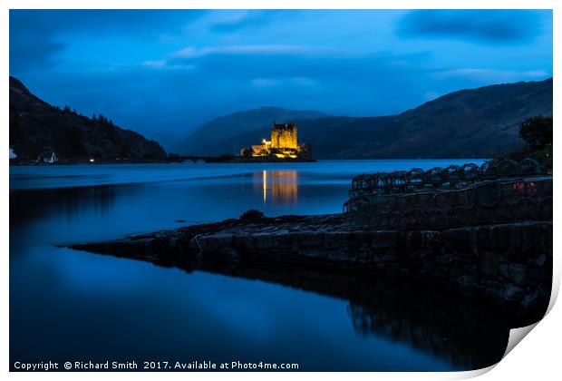 Eilean Donan Castle after sunset Print by Richard Smith