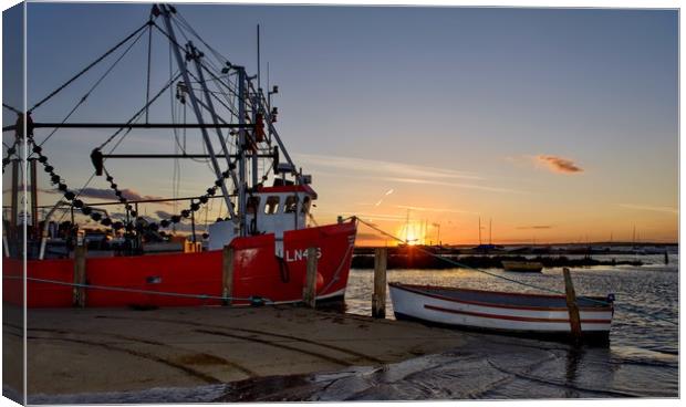 Catherine Anne LN476 moored at Brancaster Staithe  Canvas Print by Gary Pearson