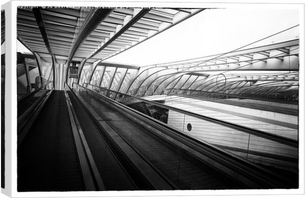 platform escalator Canvas Print by Jo Beerens
