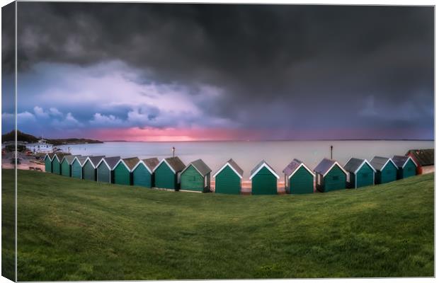 Gurnard Bay Cowes Isle Of Wight Canvas Print by Wight Landscapes