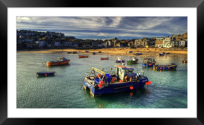 St Ives Beach n boats Framed Mounted Print by Rob Hawkins