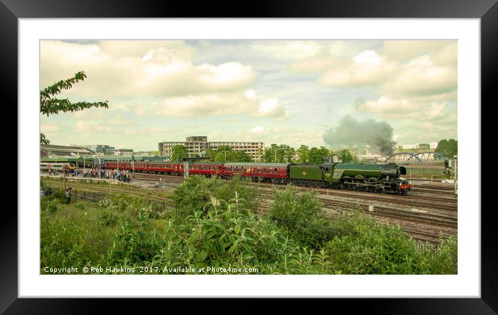 Flying Scotsman at Bristol Temple Meads  Framed Mounted Print by Rob Hawkins