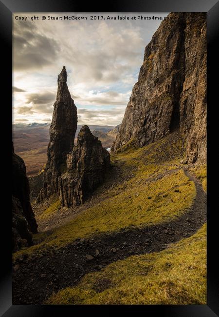 The Needle of the Quiraing Framed Print by Stuart McGeown