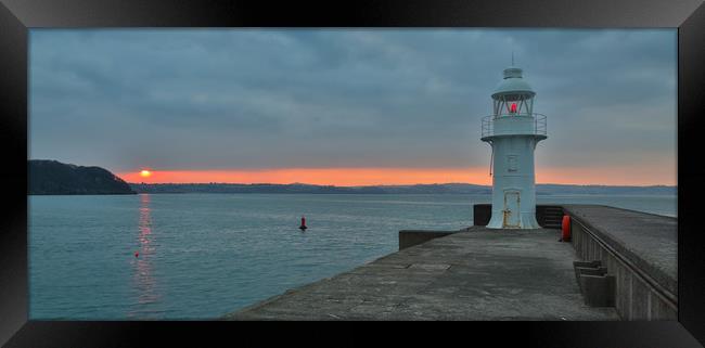 brixham breakwater lighthouse Framed Print by kevin murch