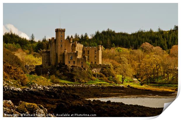 Dunvegan Castle Print by Richard Smith