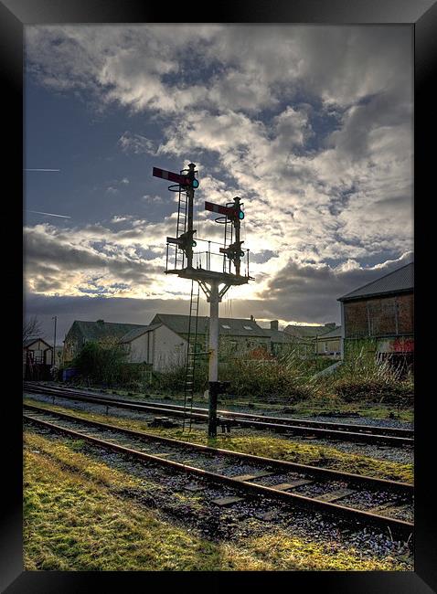 Semaphore Signal silhouette Framed Print by Colin irwin