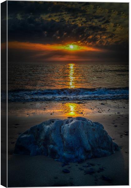 rock south beach sunset Canvas Print by Andrew chittock