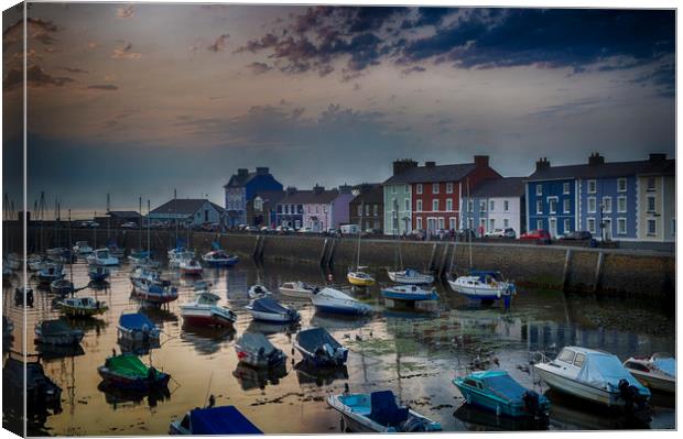 Aberaern harbor at sunset Canvas Print by Andrew chittock