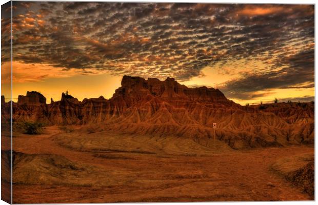 forbiden land Canvas Print by HQ Photo