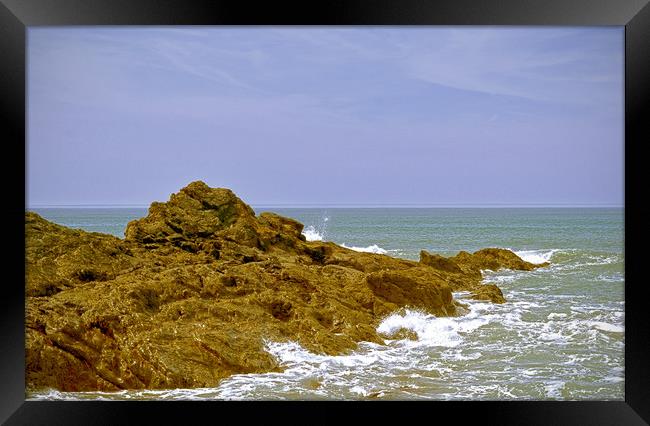 Bude Rocks Framed Print by graham young