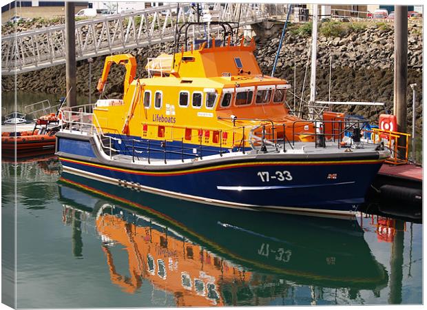 RNIB Beth Sell, Severn Class Lifeboat Canvas Print by Chris Thaxter
