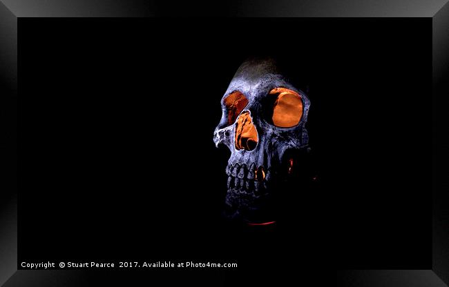 Halloween skull.  Framed Print by Stuart Pearce