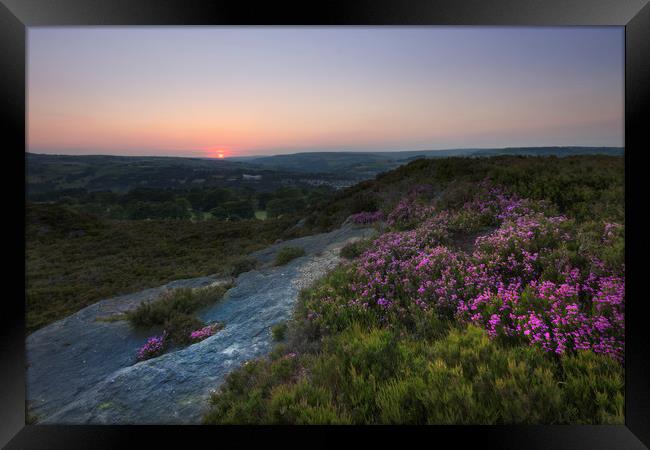 Norland moor sunset     Framed Print by chris smith