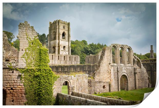 Fountains Abbey  Print by chris smith