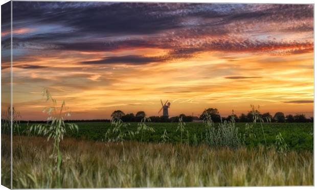 Sunset over Bircham windmill in Norfolk  Canvas Print by Gary Pearson