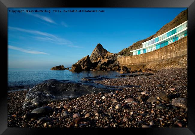 Meadfoot Beach Huts And Imposing Cliffs Framed Print by rawshutterbug 