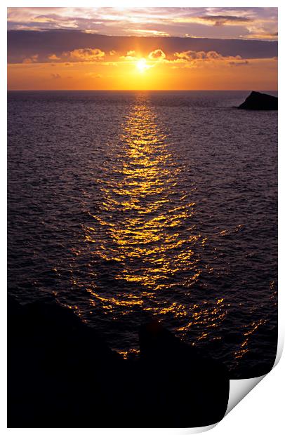 Sunset on the sea Print by Bob Walker