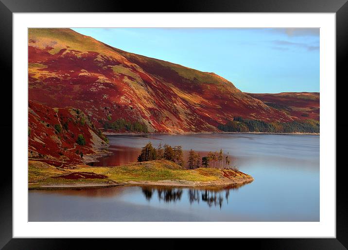 Haweswater in autumn Framed Mounted Print by Robert Fielding