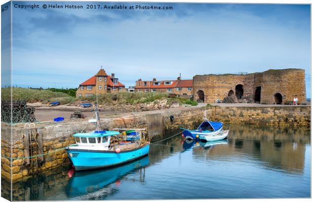 Fishing Boats at Beadnell Canvas Print by Helen Hotson