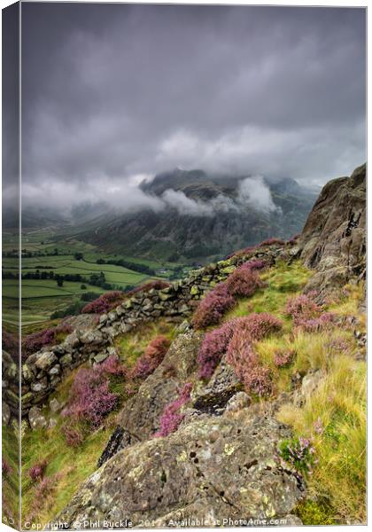 Low Cloud Langdale Pikes Canvas Print by Phil Buckle