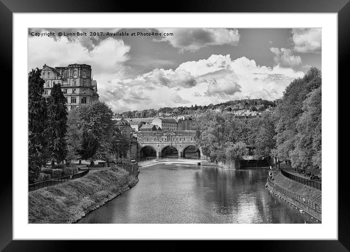 Pulteney Bridge River Avon Bath Framed Mounted Print by Lynn Bolt