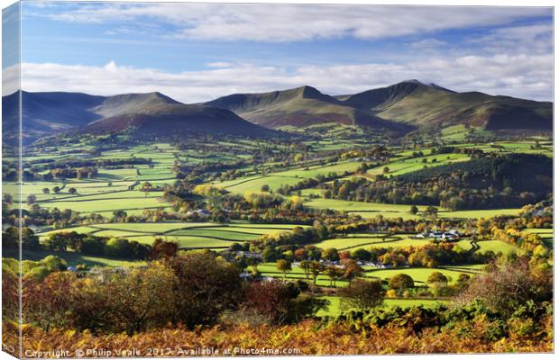 Brecon Beacons in Autumn's Embrace. Canvas Print by Philip Veale