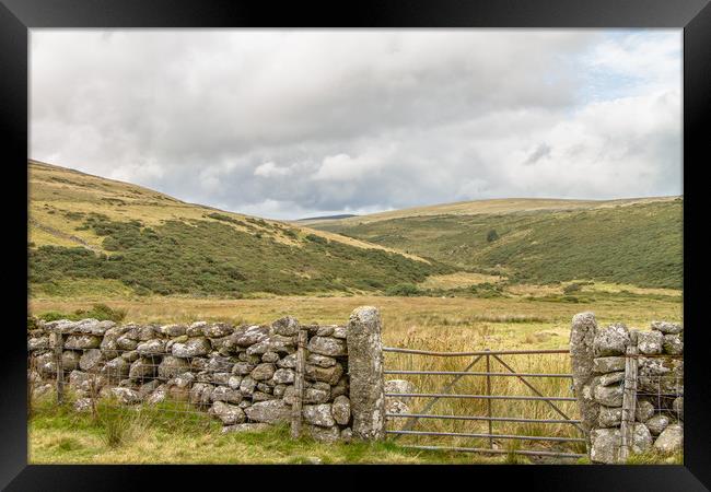 The gateway to Dartmoor Framed Print by Images of Devon