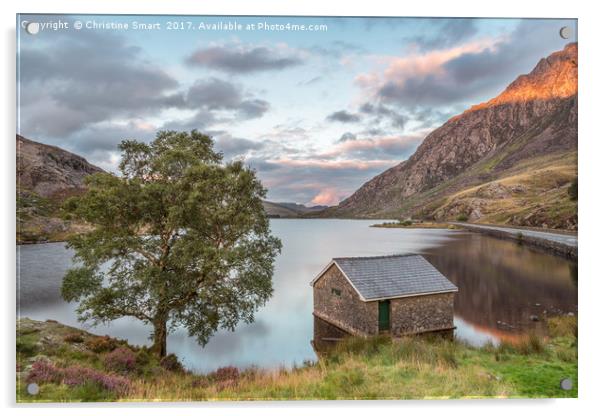 Last Light at Llyn Ogwen, Snowdonia - North Wales Acrylic by Christine Smart