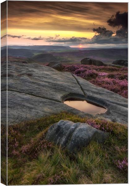 Stanage Edge Canvas Print by Paul Andrews