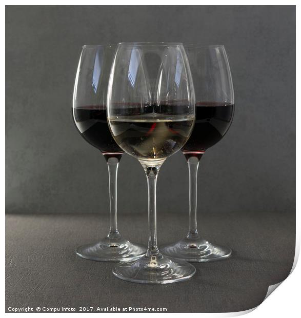 three glasses of wine Print by Chris Willemsen