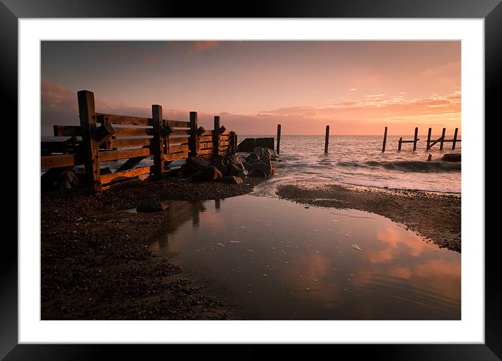 Suns warmth Framed Mounted Print by Simon Wrigglesworth
