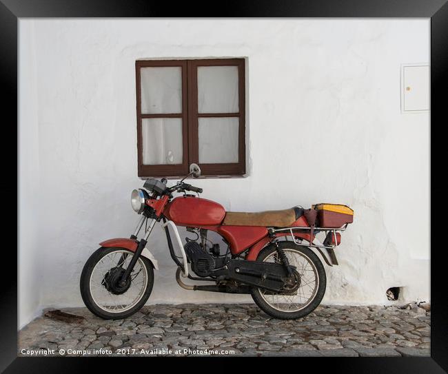 old moped or scooter Framed Print by Chris Willemsen