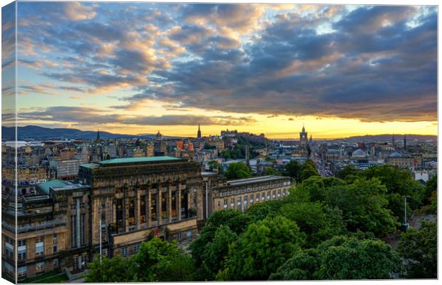 Edinburgh skyline at Dusk Canvas Print by Miles Gray