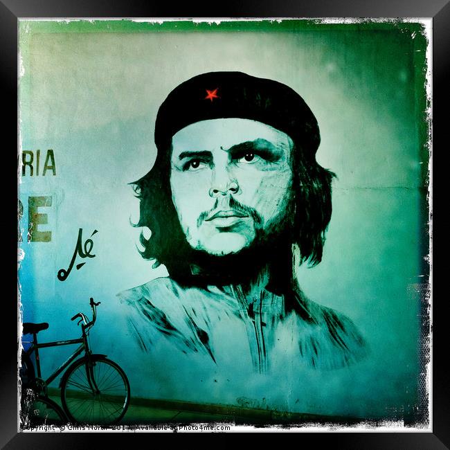 Che Guevara mural in Trinidad Cuba Framed Print by Chris North