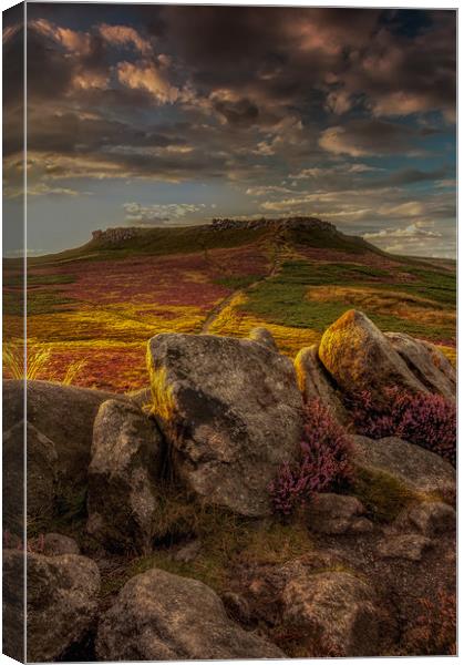 Higger Tor Canvas Print by Paul Andrews