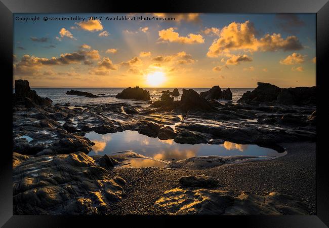 Sunrise at Hannafore point Framed Print by stephen tolley