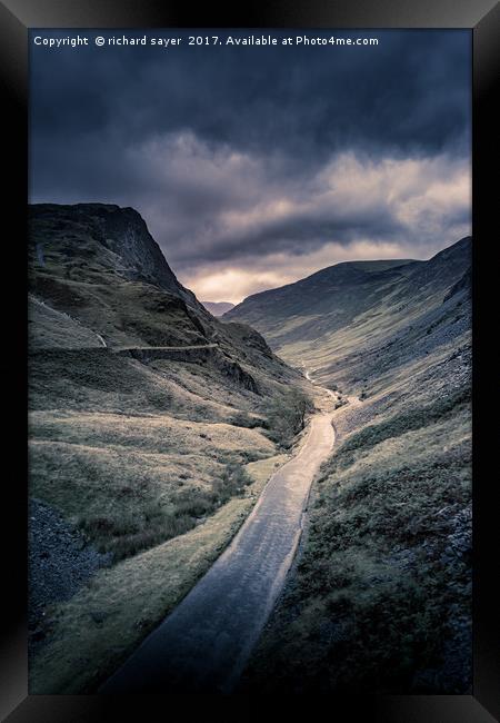 Honister Pass Framed Print by richard sayer